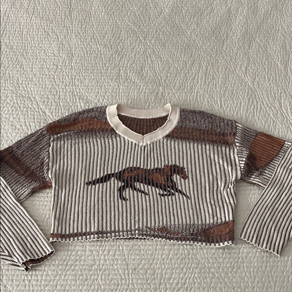Cider Brown and Cream V-Neck Crop Top Sweater with Horse